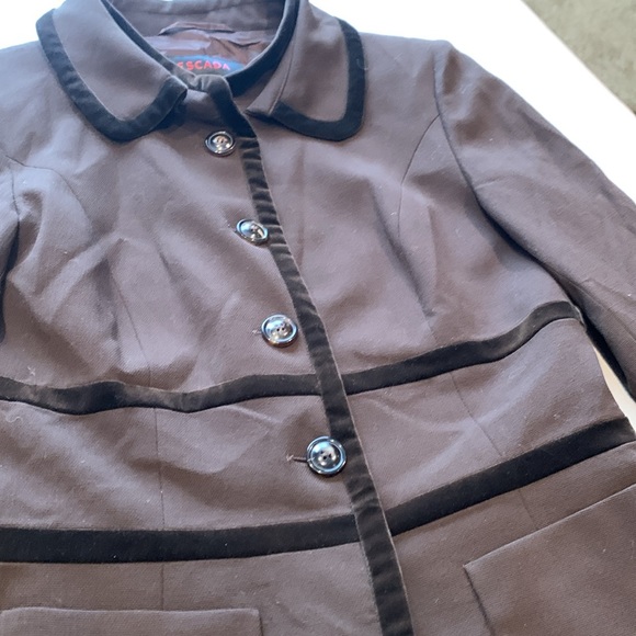 ESCADA brown blazer size 4 - Picture 3 of 13